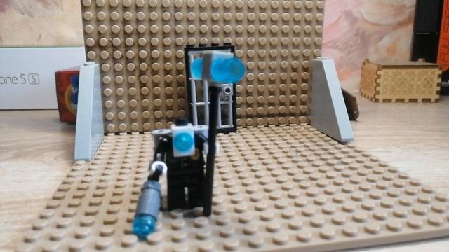 строю камера мена титана из Лего. смотреть онлайн