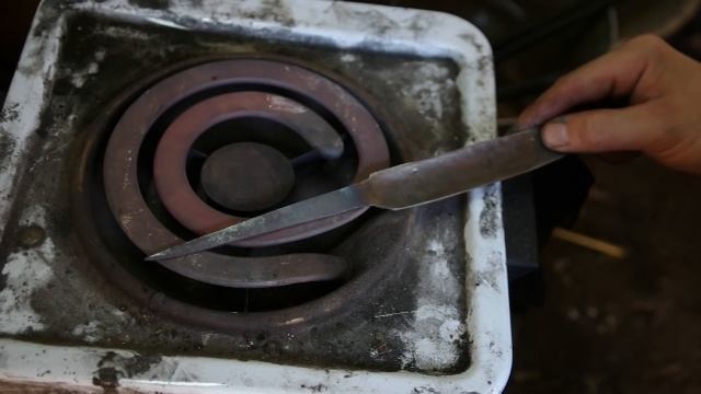 Термичка ассиметричного Якутского ножа из стали 1095 смотреть онлайн