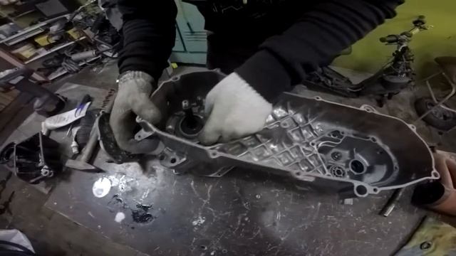 Aprilia sr #2 Установка коленвала смотреть онлайн