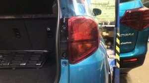 Как снять задний фонарь Сузуки Витара 4 поколение. Снятие задней фары Витара