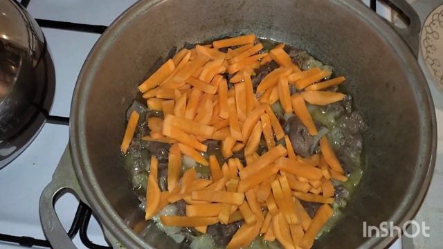 Күрішке сарымсақ қоссан дәмі тіл үйіреді. Қазақша Палау с мясом. Плов етпен