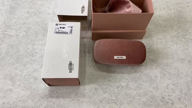Miu Miu 10WS  Miu Miu MU 02YS Солнцезащитные очки. Распаковка