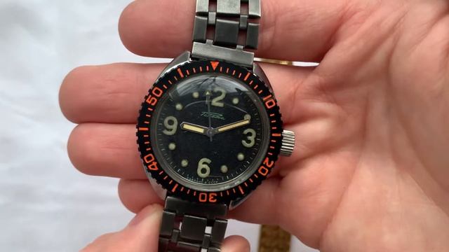 Видеообзор на часы Ракета-амфибия в стальных корпусах с покрытием черный хром и нитрид титана ПЧЗ смотреть онлайн