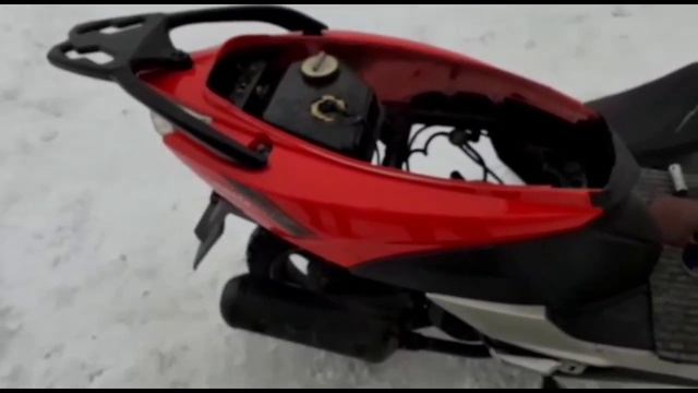 Заводим скутер после зимы #peda #зима #первыйзапуск смотреть онлайн