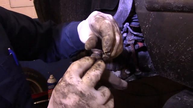 Front Brakes 2002-2005 Ford Explorer смотреть онлайн