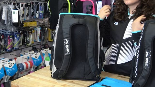 Arena Spiky III Backpack 45 L VS Team 45 L & Spiky III 35 L (4K) смотреть онлайн