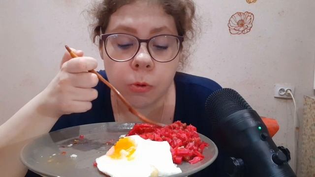 Мукбанг Винегрет мне не во вред/Муж постоянно ревнует без повода смотреть онлайн