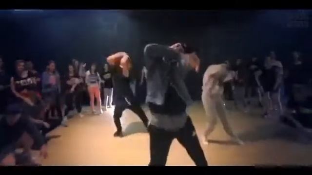 Бэкстейдж со сьемок ролика по трихопигментации. Маскировка облысения надолго. смотреть онлайн