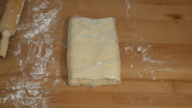 Французские булочки с шоколадом Pains au chocolat || Рецепт с почасовым расписанием смотреть онлайн