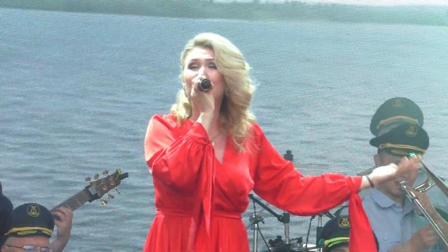 Елена Бурди и Пермский Губернский оркестр - Город на каме (Пермь 02.07.2023) смотреть онлайн