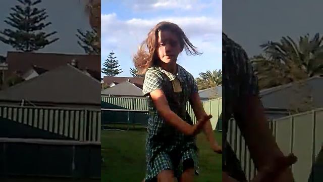 Near miss ankle twist. SM. AS. смотреть онлайн