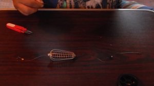 фидерный монтаж со скользящей кормушкой