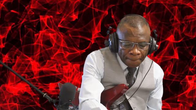 Boss RC 505 vs Double Neck Basses Busuyi Guitar Part 12 смотреть онлайн