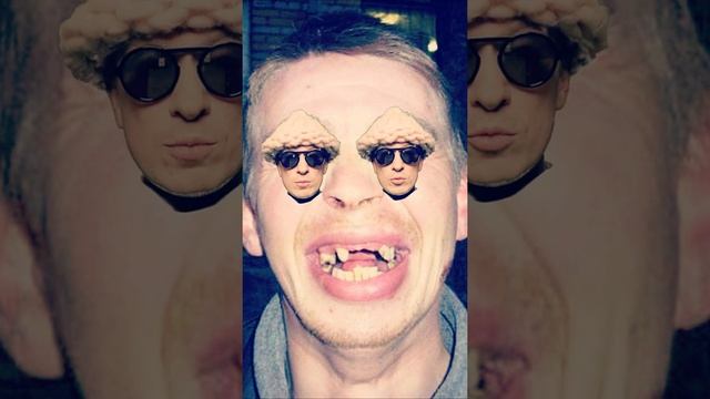 ВОНЯЕТ ИЗО РТА смотреть онлайн