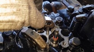 DAF 105  стук в двигателе ( бубнит в воздушный фильтр )