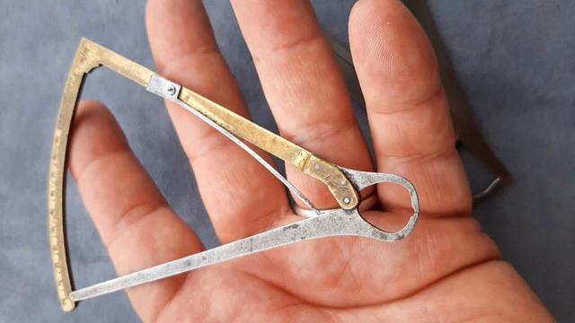 ЛавкаДревностей. Старинные измерительные приборы. Европа. смотреть онлайн