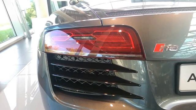 2015 Audi R8 Spyder 4.2 FSI Quattro смотреть онлайн