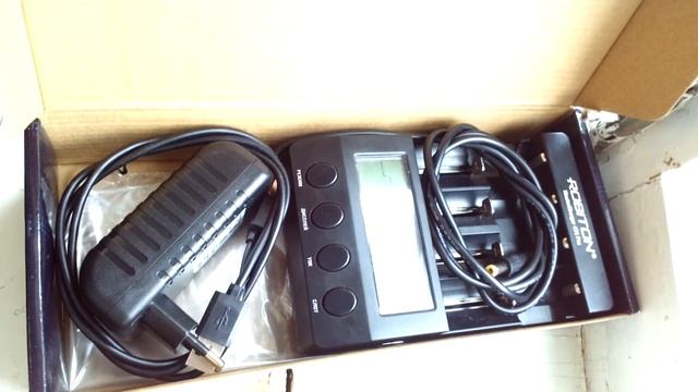 Как упаковывать зарядное устройство Robiton MasterCharger 4T5 Pro смотреть онлайн