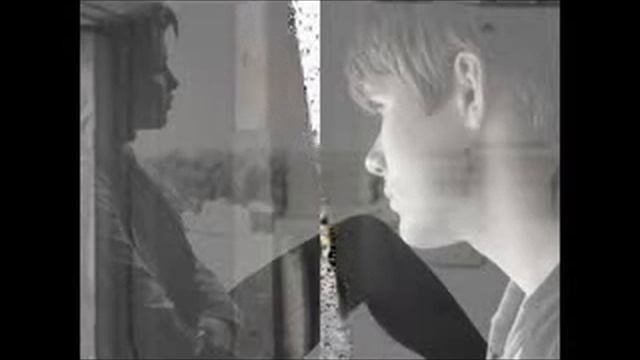 "ЗАКРУЖИЛА В ТАНЦЕ БЕЛОМ" смотреть онлайн