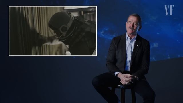 Astronaut Chris Hadfield Breaks Down Space Movies | Vanity Fair смотреть онлайн