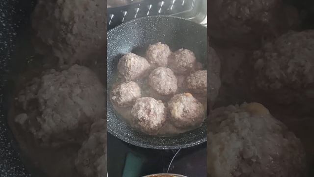 Не реальные и простые тефтели на сухой сковороде, в томатном соусе. Пошаговый рецепт смотреть онлайн