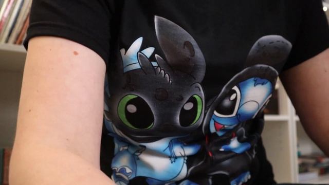 New Oracle Decks, Shirts, and Books - Whisper, Crinkles смотреть онлайн