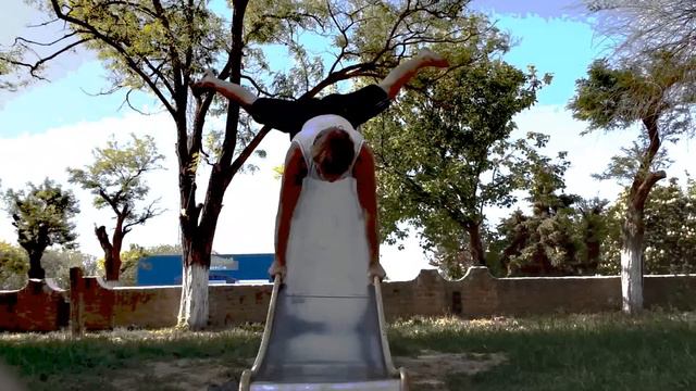 ..ArteM(HANDSTAND)ZasyadkO..((DEMO)) смотреть онлайн