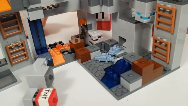 Строим Подземный Мир Майнкрафт на 666 деталей из Китайской копии лего + Бумажный Микс Подрывника смотреть онлайн