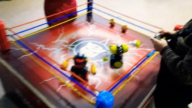 Выставка роботов. Роботы видео. Роботы трансформеры смотреть онлайн