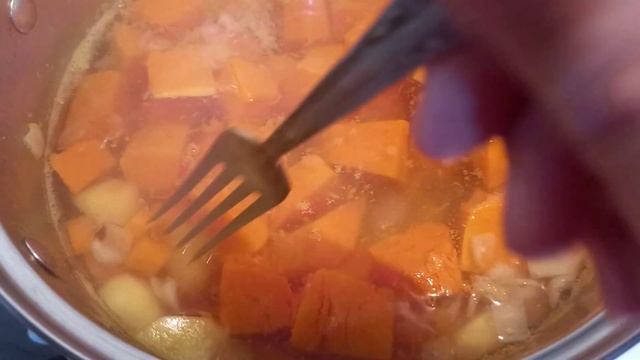 Тыквенный суп-пюре с гренками. "Солнечный" супчик. смотреть онлайн