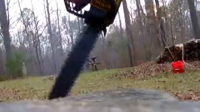 McCulloch Timber Bear 55cc 20" chainsaw смотреть онлайн