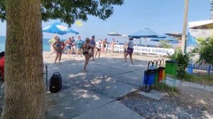 Лоо, пляж Ателика Сокол