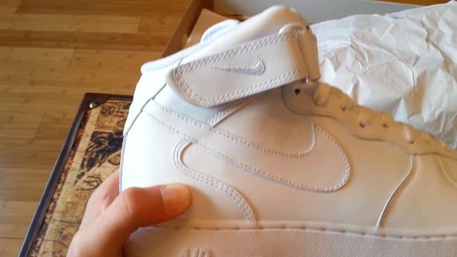NIKE AIR FORCE 1 MID REVIEW + ON FEET смотреть онлайн