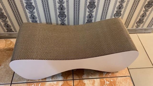 Когтеточка - лежанка для нашей кошки)) смотреть онлайн