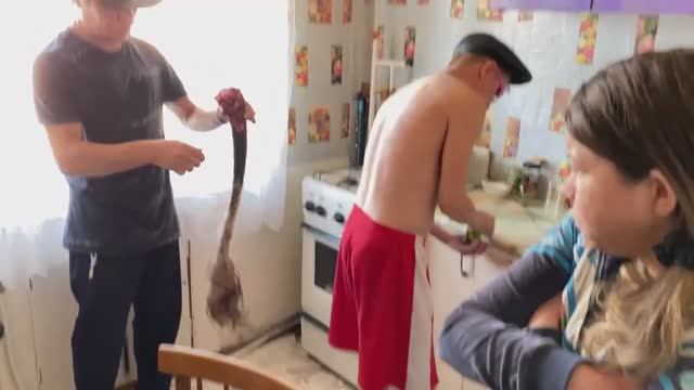 БЛЮДО ДЕРЕВЕНСКИХ БОГАЧЕЙ - БЫЧИЙ ХВОСТ!