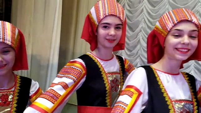 Народный ансамбль "Ника", после концерта. Фото-видео на память.Левокумское смотреть онлайн