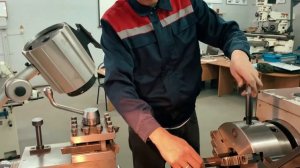 Правила Техники безопасности при работе на токарном станке.