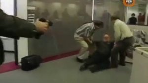 Электрошокер в действии   Чем опасно оружие самообороны