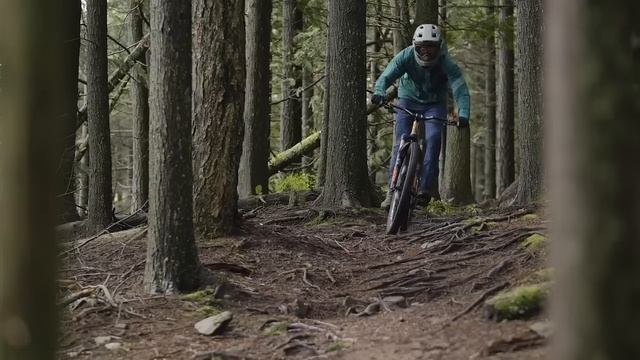 Our Favourite Enduro Bikes: Round Table Discussion | 2022 Enduro Field Test смотреть онлайн