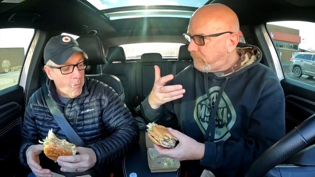 McDonald’s CHICKEN BIG MAC or Original BIG MAC смотреть онлайн