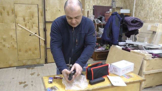 Как заточить полукруглые ножи ледобура / Универсальная точилка для ножей Ganzo смотреть онлайн
