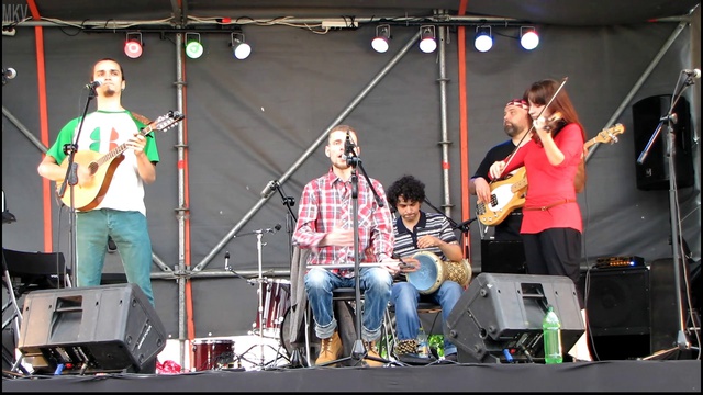 Spieleband "Come away to sea" смотреть онлайн