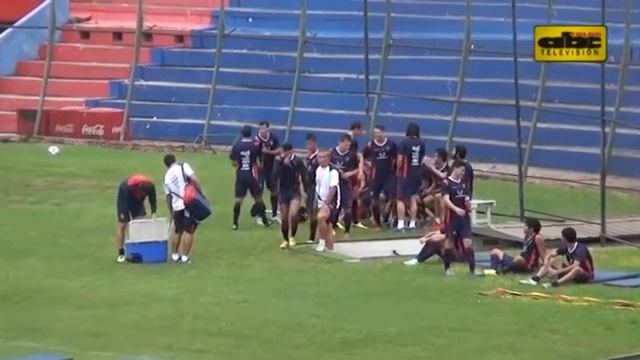 Cerro Porteño: Diego Vera se perfila para debutar en el Ciclón ante Nacional смотреть онлайн