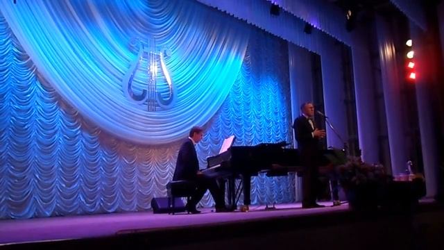 Поёт АЛЕКСЕЙ МОИСЕЕНКО \\ 12 11 2015