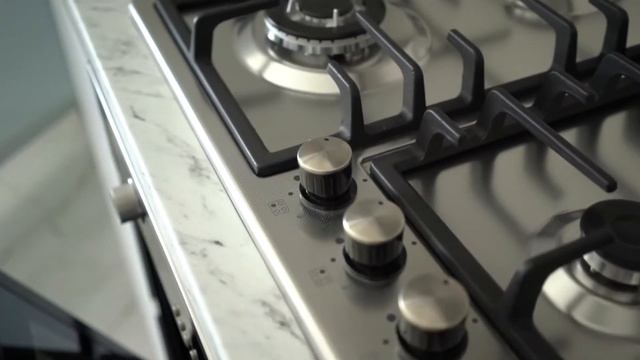 Відео огляд нашої техніки на Вашій кухні! смотреть онлайн