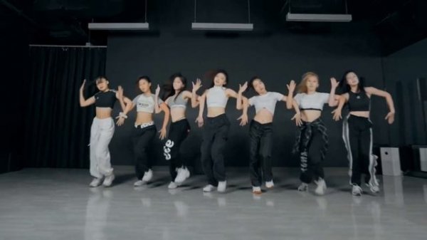 BABY MONSTER - MASHUP (by 2NE1) TUTORIAL DANCE MIRROR 0.5x & 1.0x