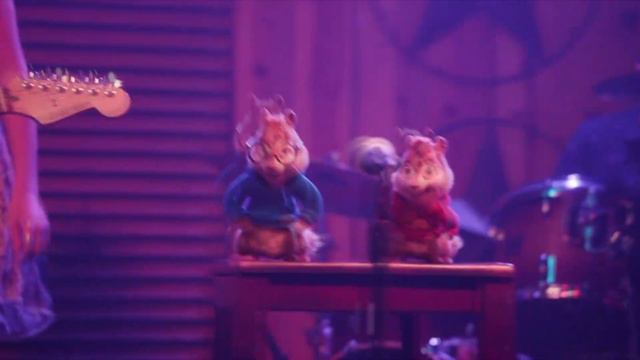 Элвин и Бурундуки поют Влюбился в неё (Deesmi & Onlife) | Пародийный клип смотреть онлайн