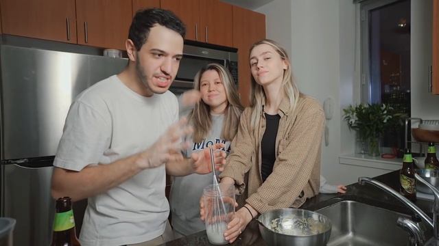 ПЬЯНАЯ КУХНЯ: ЯПОНСКИЕ ПАНКЕЙКИ w/ @seventeenines смотреть онлайн