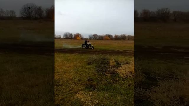 ИЖ ПЛАНЕТА 3 ПОКАТУХИ смотреть онлайн