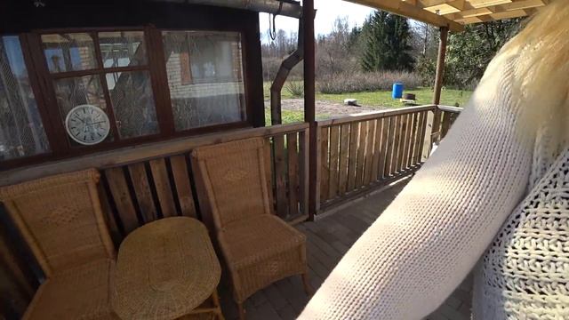 ДЕЛАЕМ ТАТУИРОВКИ | тюнинг беседки | ИСПУГАЛАСЬ ПАУКА | серия 556 Черновы ТВ смотреть онлайн